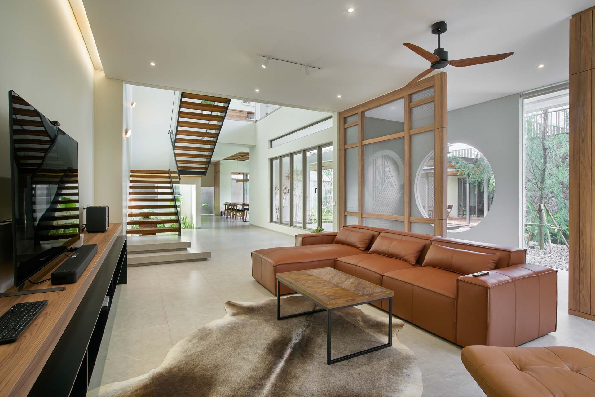 RM House