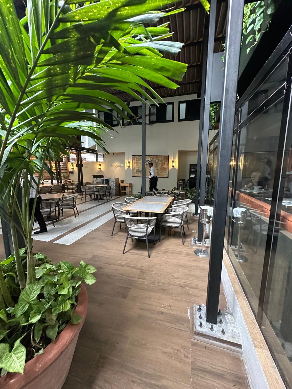 Bottega Mitre Restaurant feature
